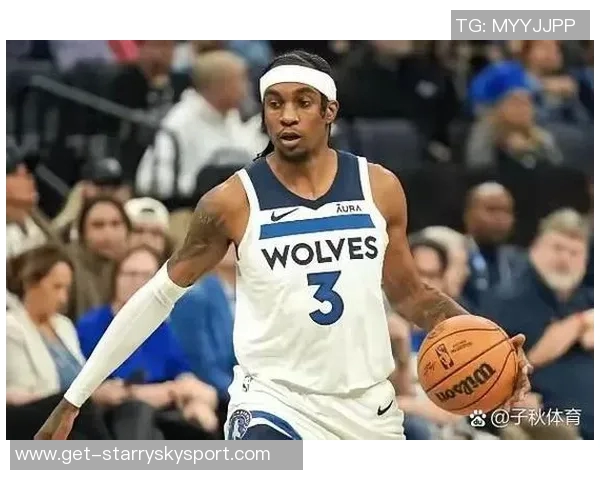 爱德华兹谈三人性格差异与默契直言杰登与里德都很安静 爱德华兹谈三人性格差异与默契直言杰登与里德都很安静