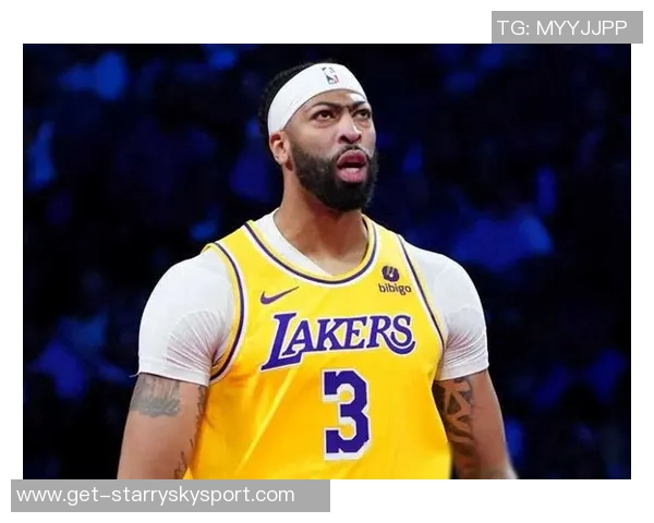 浓眉首节表现稳健轻松斩获5分5板1助展现强大状态 浓眉首节表现稳健轻松斩获5分5板1助展现强大状态