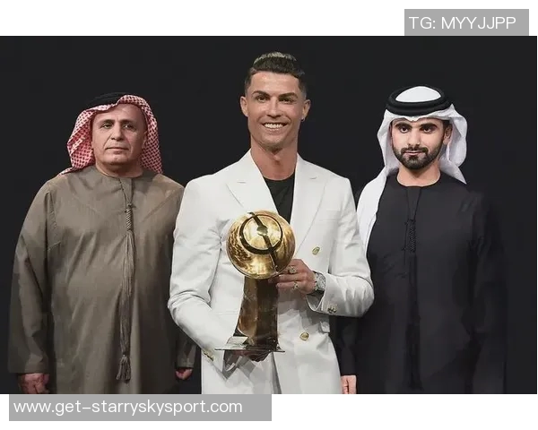 C罗获环球声望奖回应家人劝停称仍能为球队贡献为何不继续奋斗 C罗获环球声望奖回应家人劝停称仍能为球队贡献为何不继续奋斗