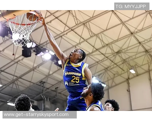 C约翰逊四季场均命中两记三分且命中率超四成独占联盟之巅 C约翰逊四季场均命中两记三分且命中率超四成独占联盟之巅