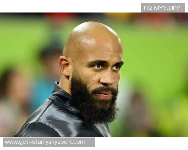 姆伯莫秘密劝说巴莱巴加盟曼联共同分享红魔的快乐与荣耀 姆伯莫秘密劝说巴莱巴加盟曼联共同分享红魔的快乐与荣耀