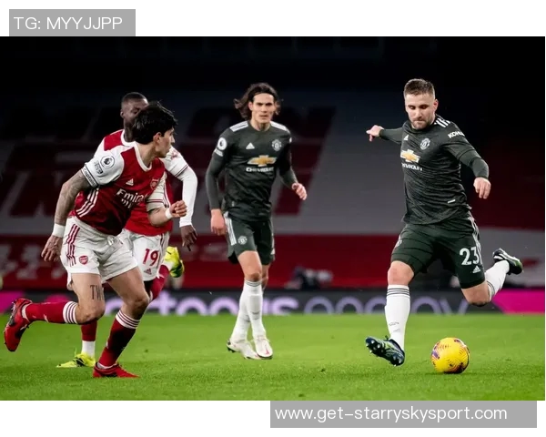 扎卡评选英超中场实力榜单B费领衔维尔茨紧随其后帕尔默位列第三