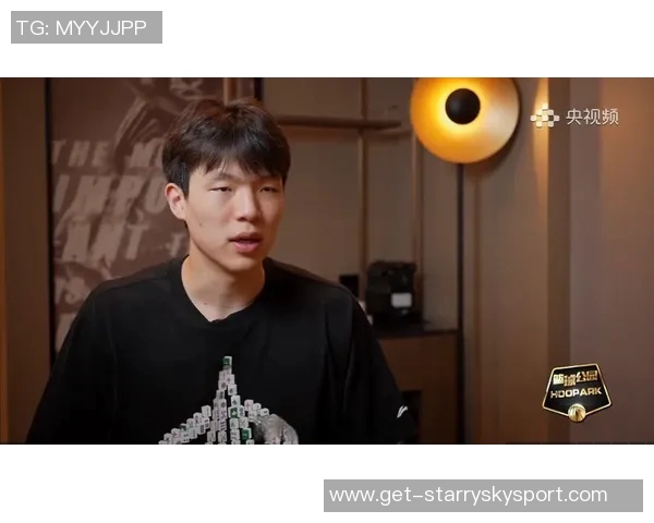 罗威称赞杨瀚森训练表现出色竞争对手的认可让人刮目相看