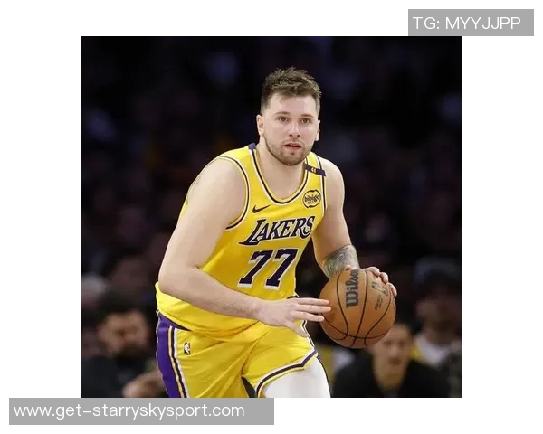 东契奇揭幕战狂砍40分成队史第三人追平科比贝勒辉煌成就