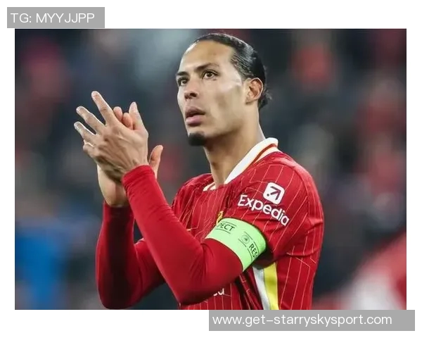 范戴克回应鲁尼批评称未听到其言论表示正常并无不满情绪 范戴克回应鲁尼批评称未听到其言论表示正常并无不满情绪