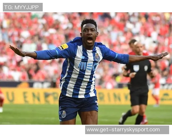 齐尔克泽因出场时间不足感到不满西汉姆联有意引进他