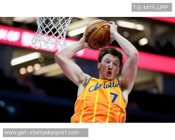 克尼佩尔表现出色助力球队胜利12投7中三分命中率高达55